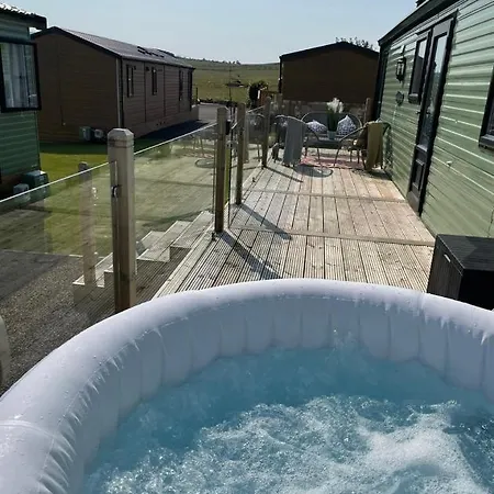 Relaxing Cabin In The District Campsite *